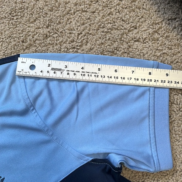 IZOD GOLF T- Shirt , size small short sleeve - Picture 6 of 10